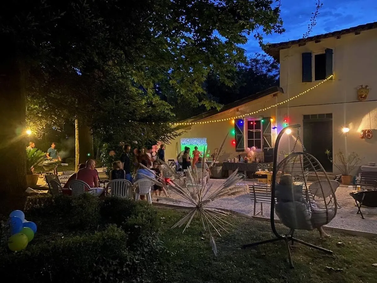 Razengues Domaine En Belardヴィラ 0*,  フランス