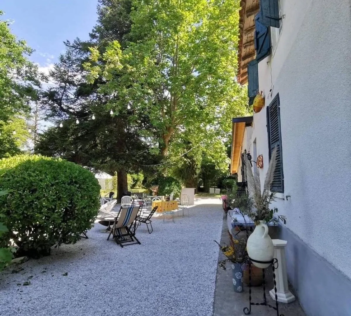 Razengues Domaine En Belardヴィラ